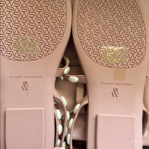 Stuart Weitzman Nude Sandals T-Strap Design - Picture 5 of 6